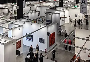 Галерея SMAC из Кейптауна обвинена в невыплатах и пропаже работ