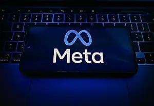 Acusan a Meta de usar inteligencia artificial para decidir despidos
