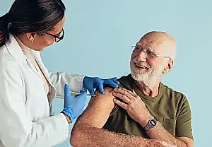 Вакцинация и деменция: неожиданный союз