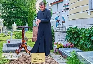 Las cenizas de la tataranieta de Pushkin reciben sepultura en Chéjov
