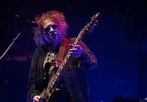 Роберт Смит из The Cure раскритиковал полутайм шоу на финале ЧМ FIFA
