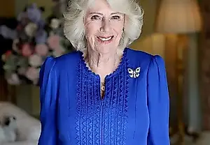 El Palacio de Buckingham desvela el secreto del broche de Camila por su 79.º cumpleaños: perteneció a Isabel II y prueba el vínculo especial entre ambas