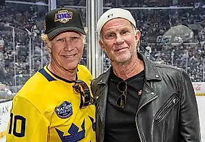 Will Ferrell y su doble batería: caos cómico en SNL