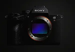 Sony объединила скорость и мегапиксели в A7R VI