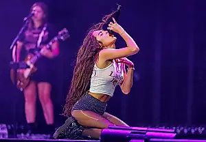 Olivia Rodrigo: llevar un vestido no es delito