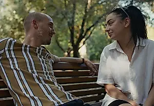 Erupción: un verano fascinante con Charli XCX