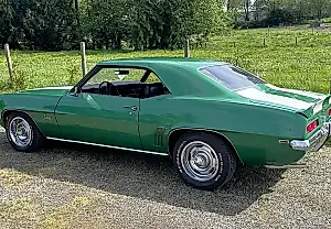 Cuatro coches con carácter: del Camaro al Porsche