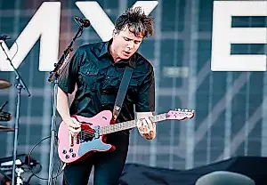 Jimmy Eat World celebran los 25 años de «Bleed American» con una gira por todo lo alto