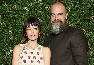 Divorcio de estrellas con banda sonora: Lily Allen y David Harbour