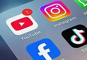 YouTube запускает личные сообщения в США