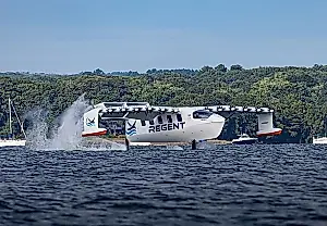 El avión que se convirtió en barco