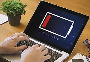 Сколько живёт ноутбук без розетки