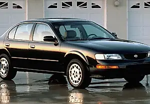 Nissan Maxima: tuning de la época de los foros