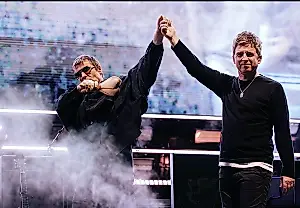 Oasis y Glastonbury: el hueco del domingo aviva los rumores sobre el regreso del grupo