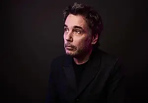 Jean-Michel Jarre confía su música a BMG: la leyenda de la electrónica prepara su futuro