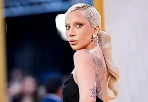 Lady Gaga ya es madre: relacionan el nombre Rose Bean Polansky con «La vie en rose» y Carl Bean