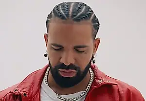 Drake вернул «FOMO» и объявил мировой тур на 2027 год