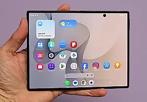 Свернись и раскройся: Новый Galaxy Z Fold 8 пытается вернуть нам весёлую эрту мобильников
