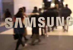 Samsung потеряла на смартфонах впервые