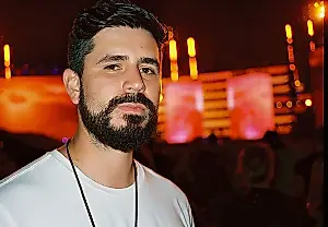Bad Bunny y Rauw Alejandro elevan los directos a otro nivel con el estudio de producción STURDY.