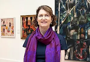 La directora de la galería de Yale se marcha