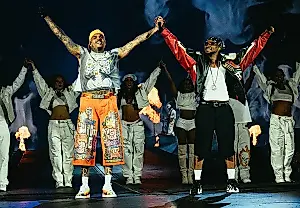 Chris Brown y Usher: los mejores momentos de la primera noche de la gira Raymond & Brown en el MetLife Stadium