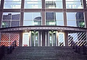 El museo compró el equilibrio de género