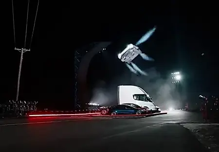 Tesla vuelve a inventar el salto, esta vez con voltereta