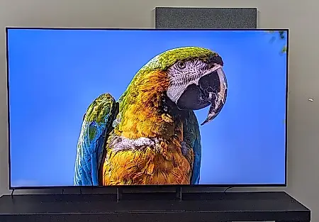 Sony Bravia 9 II: телевизор за цену маленького отпуска