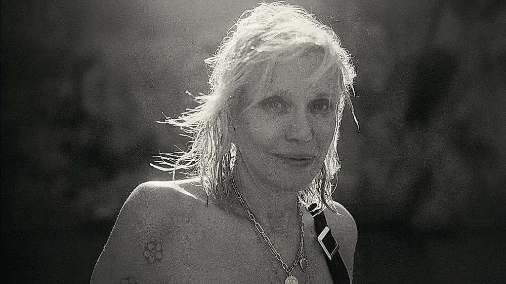 Courtney Love vuelve