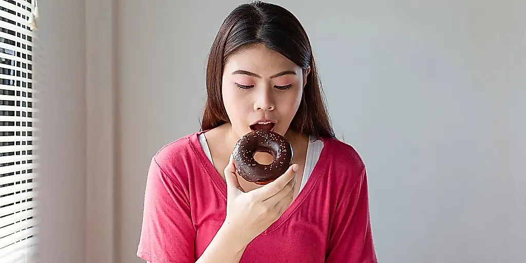 Cómo un desayuno dulce convierte el cerebro en un caracol somnoliento