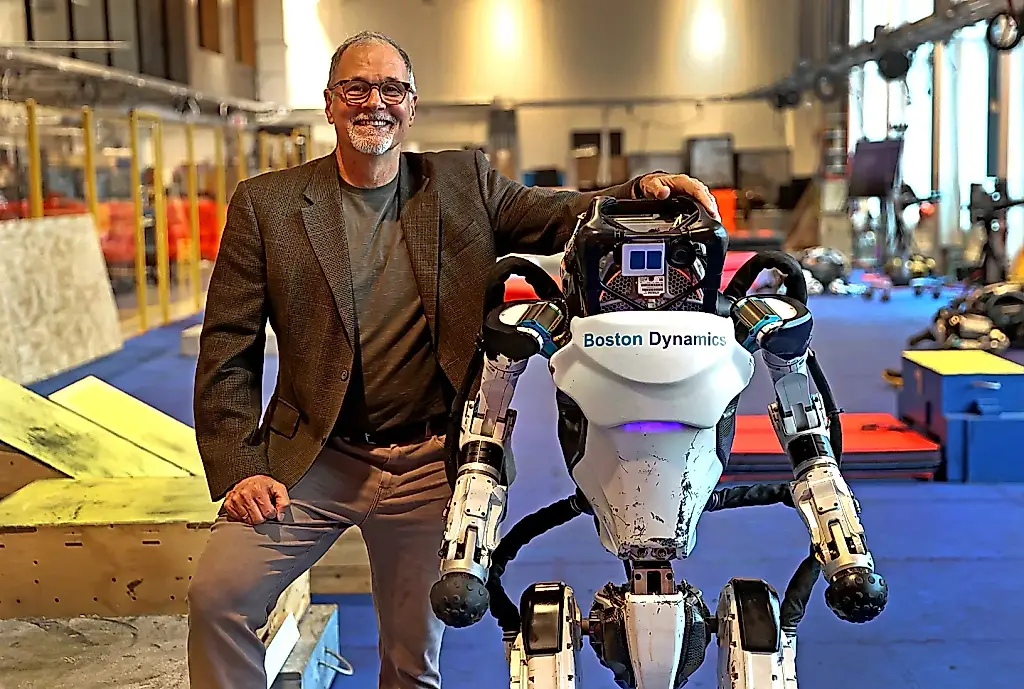 La marcha del director de Boston Dynamics