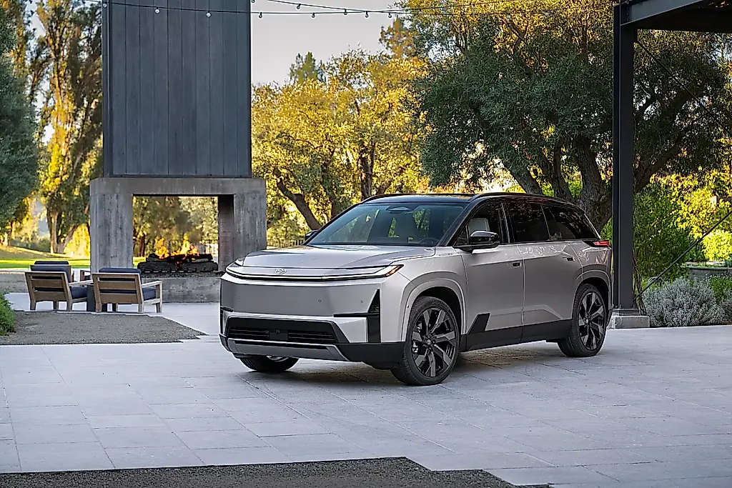 El asalto eléctrico del Toyota Highlander