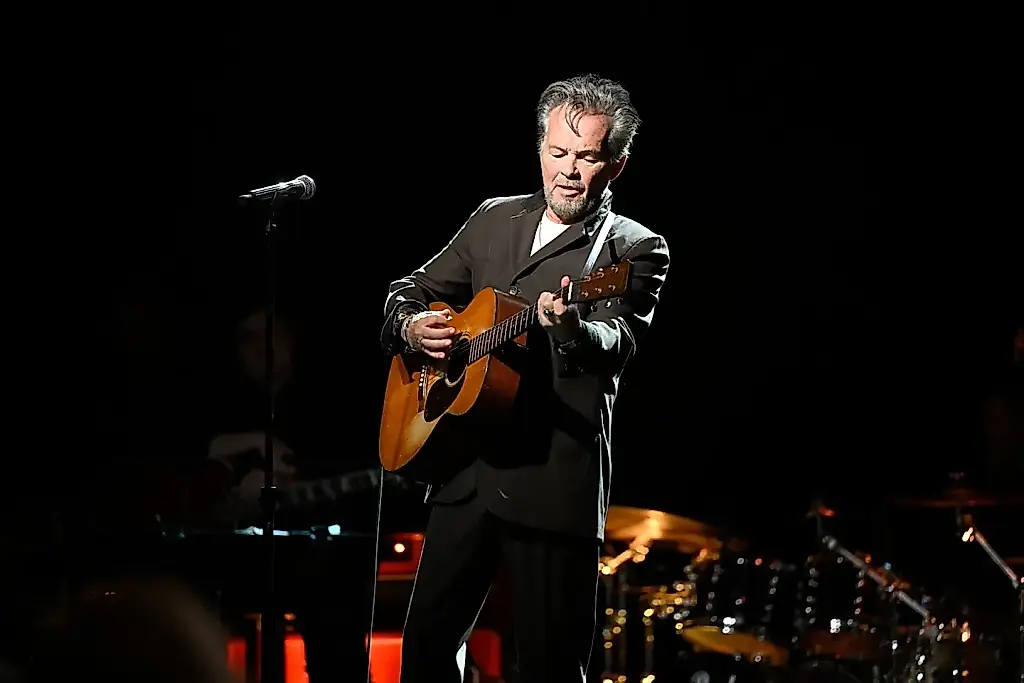 Se desmorona la demanda contra Mellencamp