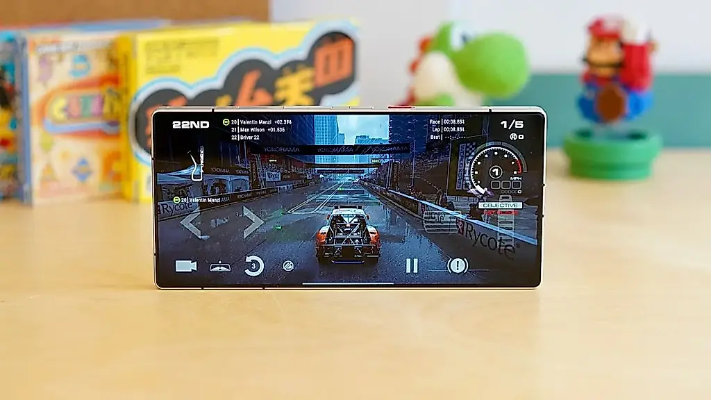 Un smartphone chino con refrigeración líquida ejecuta Cyberpunk 2077: ha llegado la era de los móviles gaming