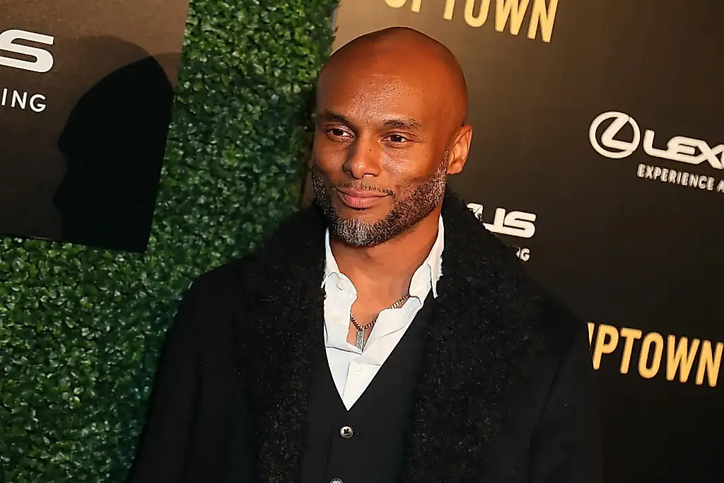 Kenny Lattimore contra su distribuidora: 100.000 dólares en royalties se esfuman