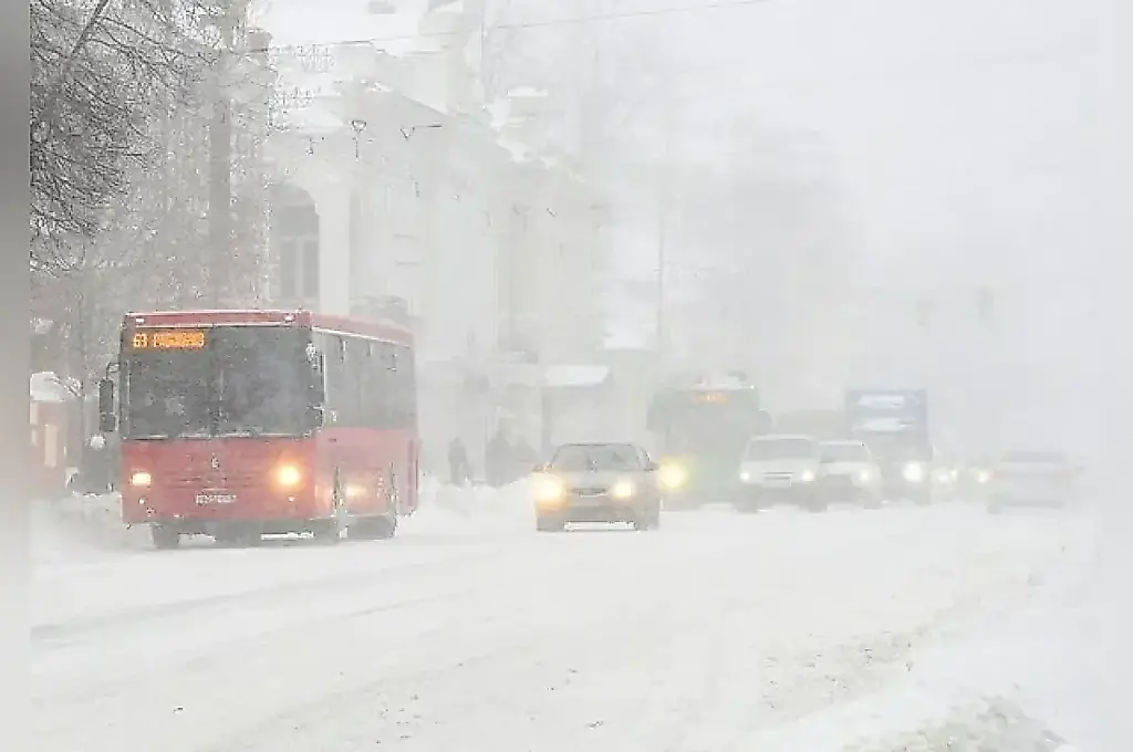 Cómo sobrevivir a una nevada al volante