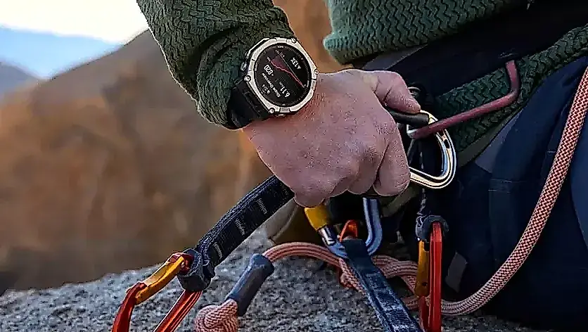 Amazfit T‑Rex Ultra 2 frente al Watch Ultra 2