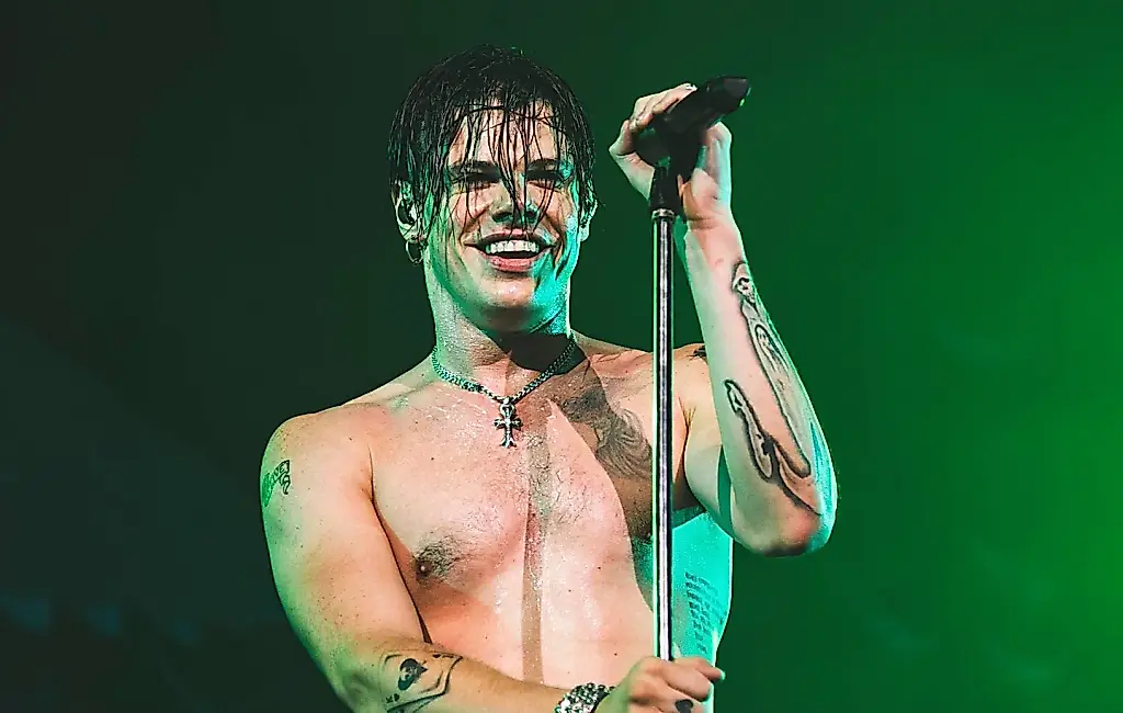 Yungblud lanza una segunda parte de 'IDOLS' más cínica
