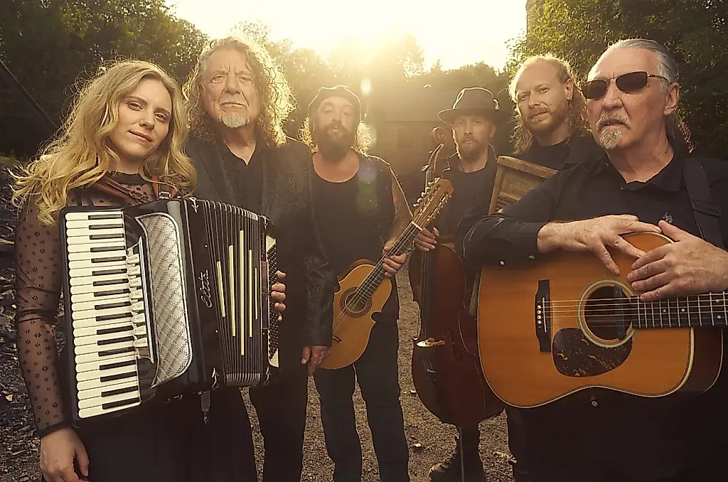 Robert Plant vuelve a los clásicos
