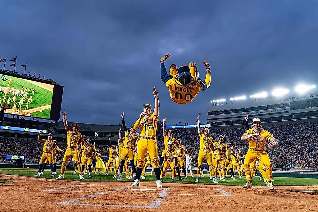 Roku y el béisbol bananero