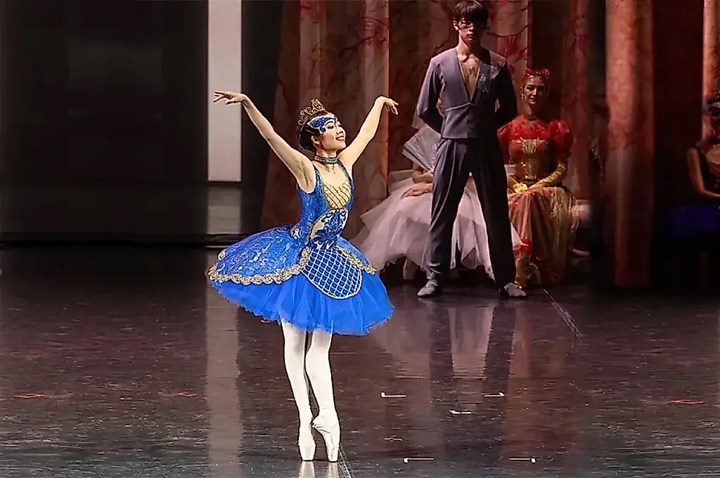 Haruka alza el vuelo