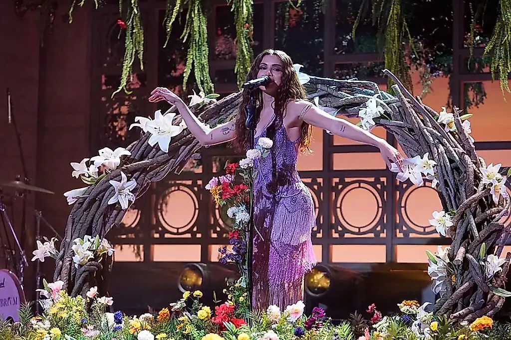 Anitta lo da todo en SNL