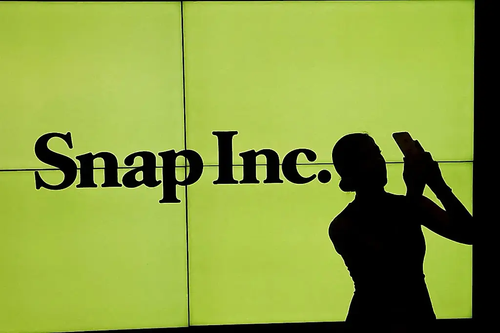 Snap recorta plantilla en nombre de la IA