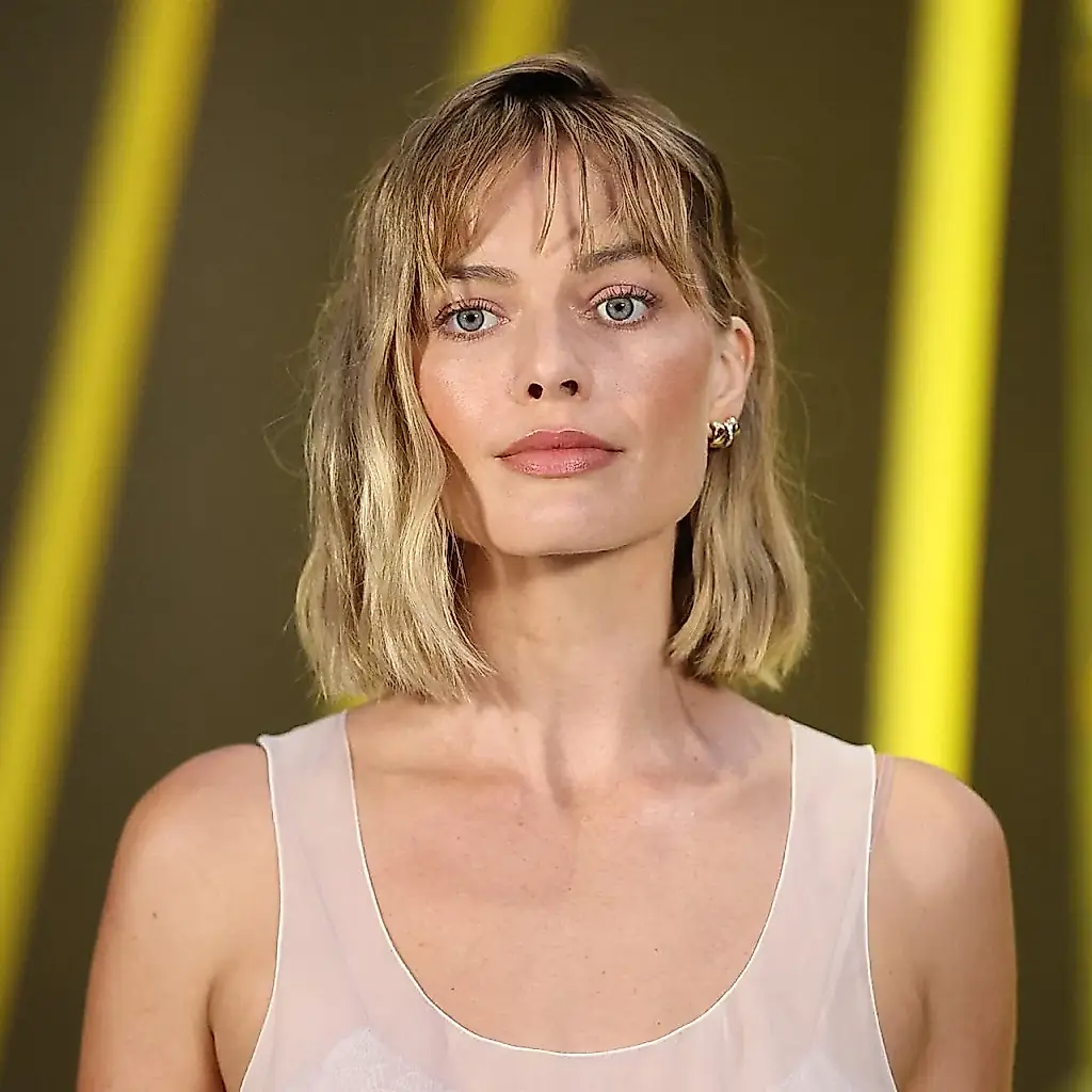 El bob efecto mojado de Margot Robbie