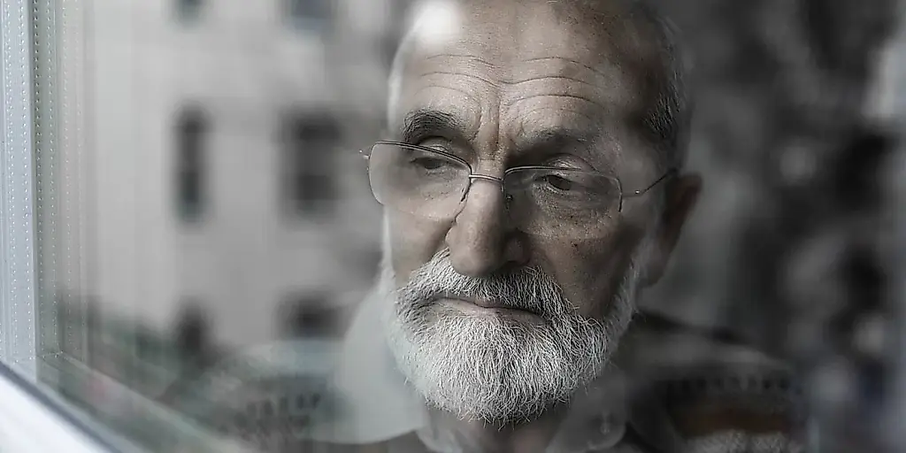 La soledad acelera los fallos de memoria en las personas mayores