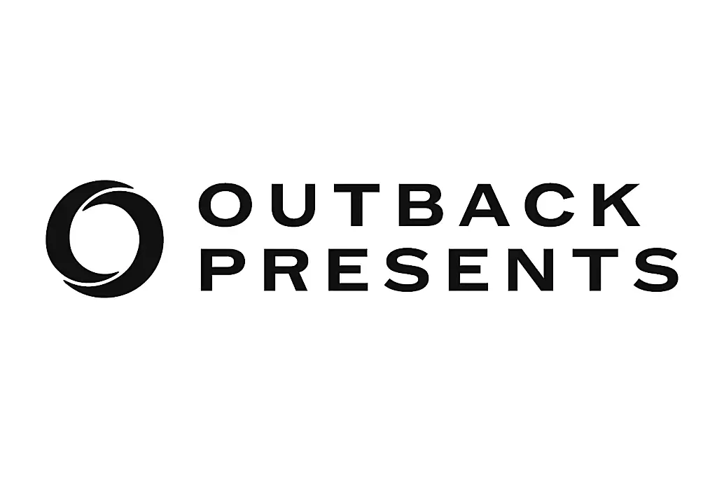 AEG y Outback se reparten el espectáculo: la música por un lado, la comedia por otro