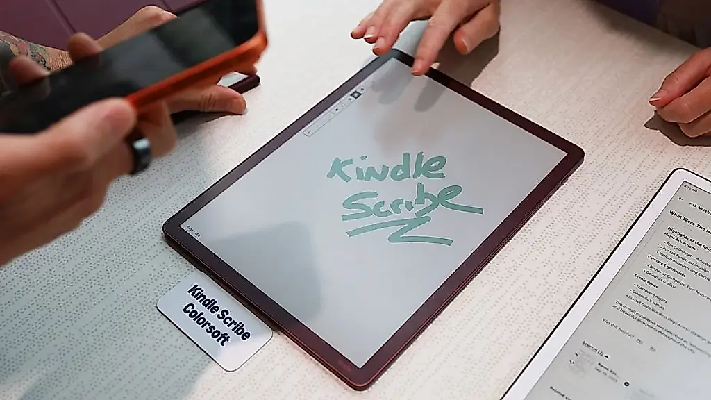 Amazon выпускает цветной Kindle Scribe в Австралии