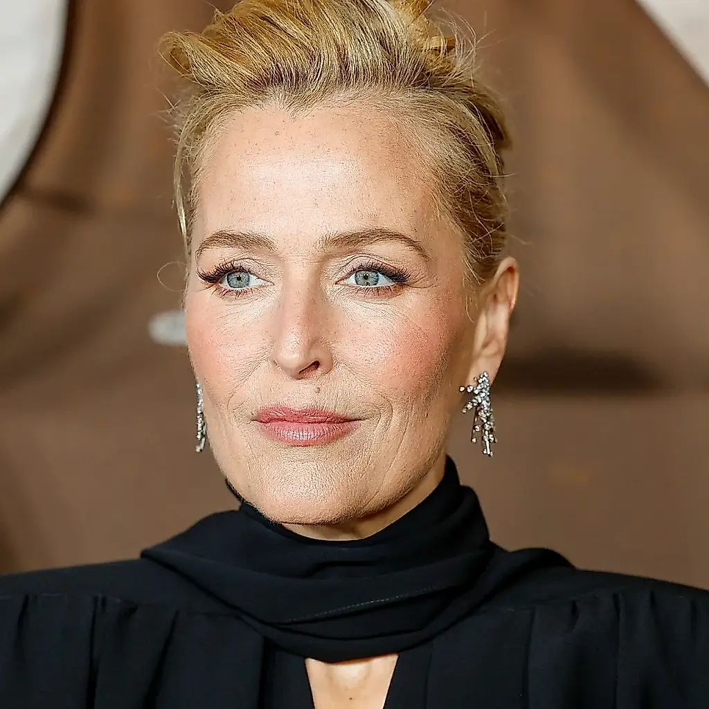 Así que a todos nos encantan los rizos grandes y esponjosos de Gillian Anderson, ¿verdad?