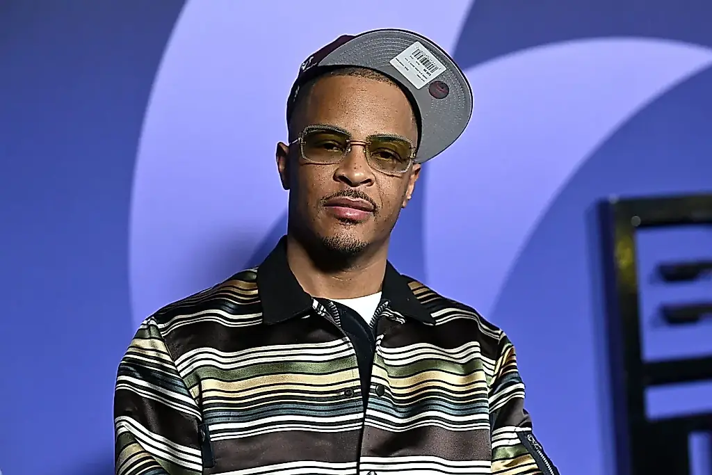 T.I. pone fin a la guerra familiar con 50 Cent